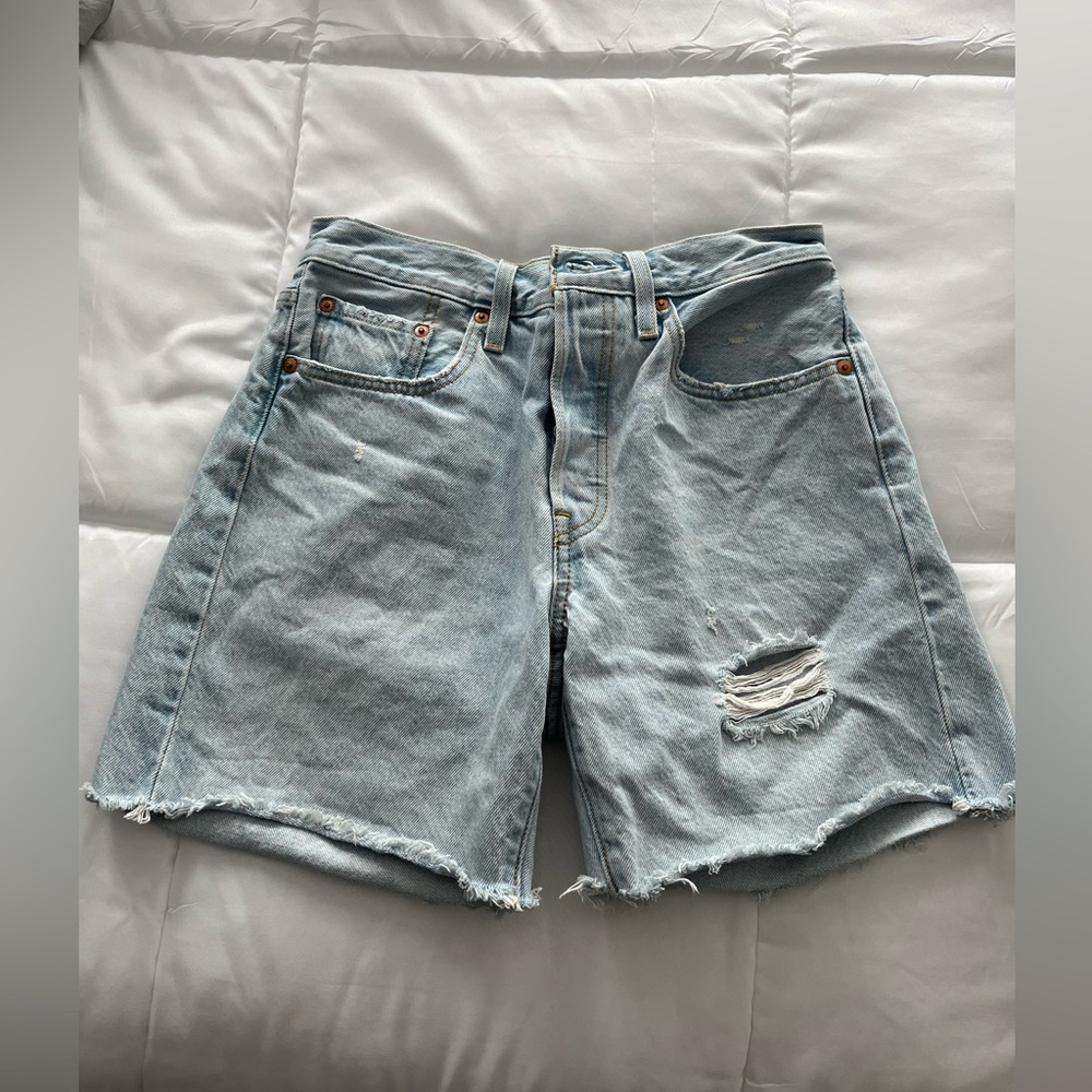 LEVI’S WOMENS 501 SHORT (5 inch)
